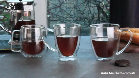 Taza de vidrio de pared doble de borosilicato resistente al calor de varios tamaños para café y té